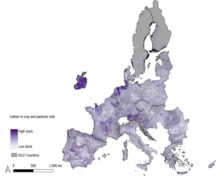 Distribución de las reservas de carbono orgánico del suelo en los suelos agrícolas de la UE-27. Fuente: Andrés et al. (2022).